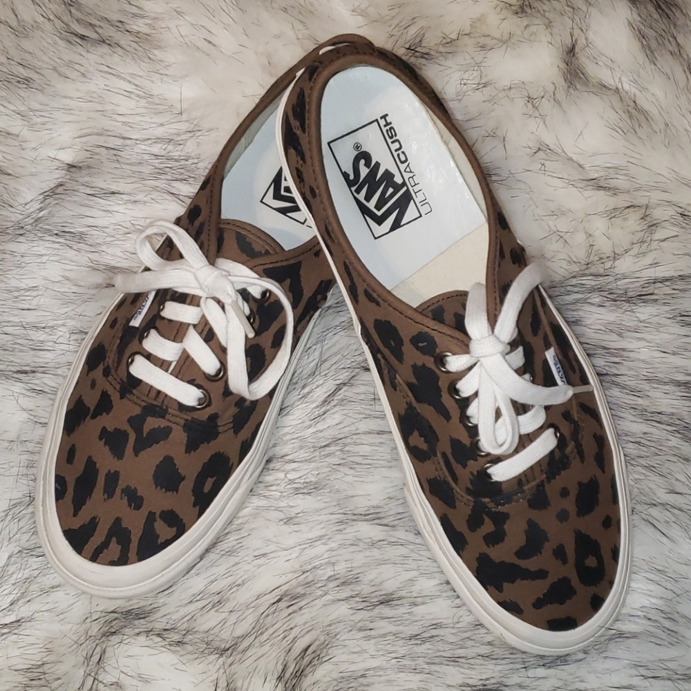SOLD☆VANS ☆ leopard anaheim sneakers - Picture 4 of 7